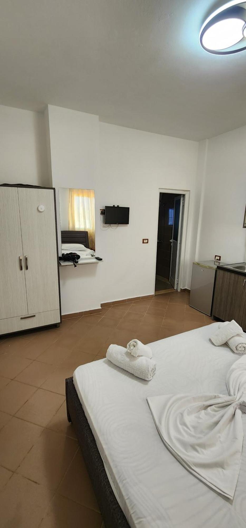 Vila Bashkim Ksamil Zimmer foto